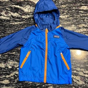 Patagonia baby rain jacket 12-18m